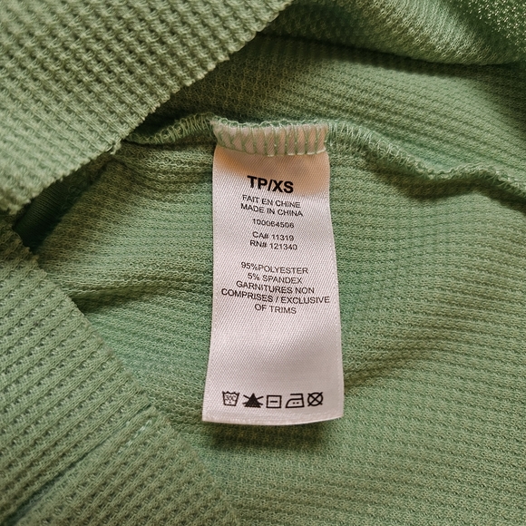 G mint green textured embroidered stretch knit crop halter tank top size XS US - Picture 5 of 5